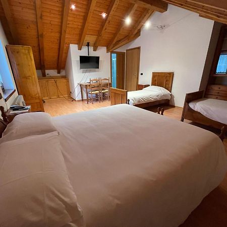 Albergo Nuoitas Forni di Sopra Buitenkant foto